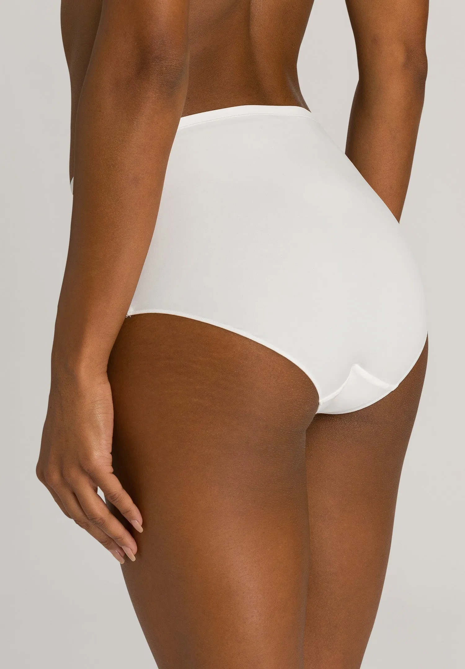 Allure Full Brief | Off White 71722-102