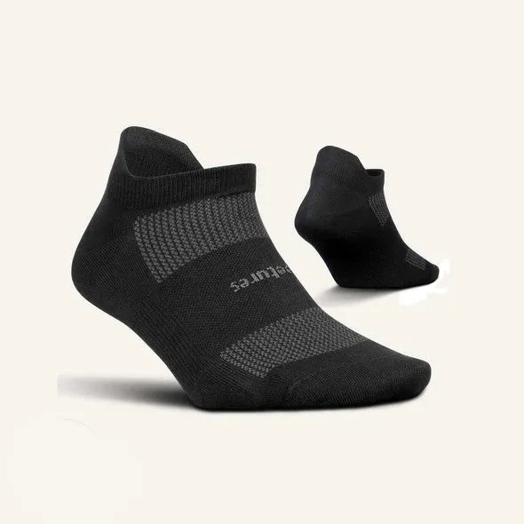 Feetures High Performance Max Cushion No Show Tab Socks (Black)